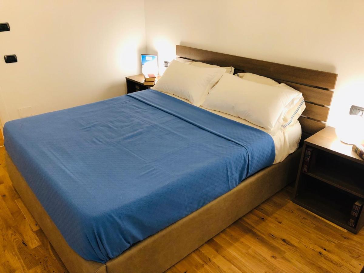 נאפולי Domus Studio 25 Bed & Breakfast מראה חיצוני תמונה
