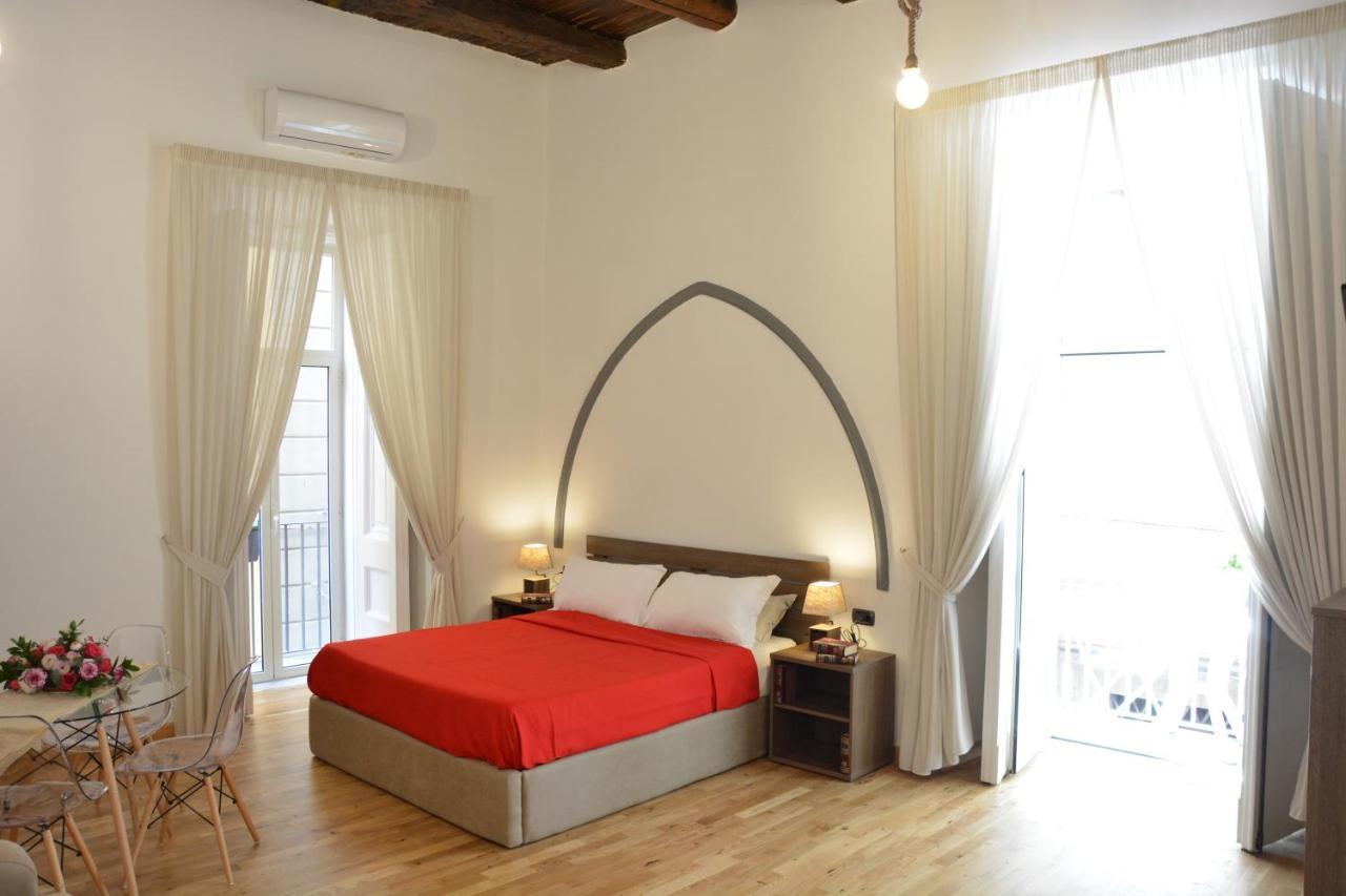 נאפולי Domus Studio 25 Bed & Breakfast מראה חיצוני תמונה